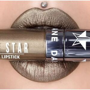 NEW Jeffree Star Velour Liquid Lipstick in "Shane"